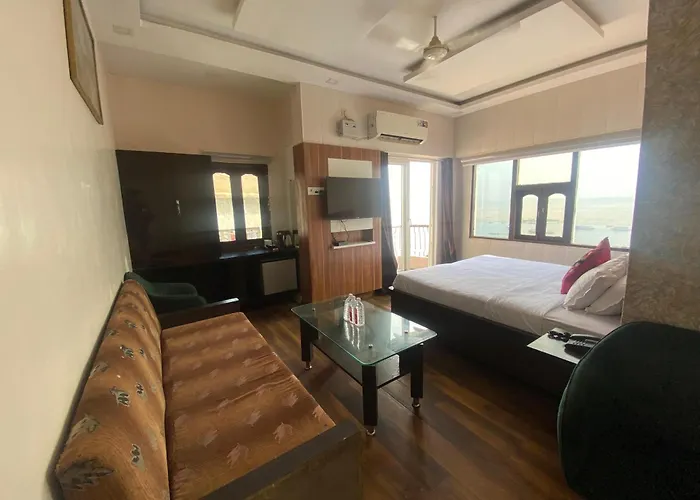 Hotel Sita Palace On Heritage Ghats Of Benaras