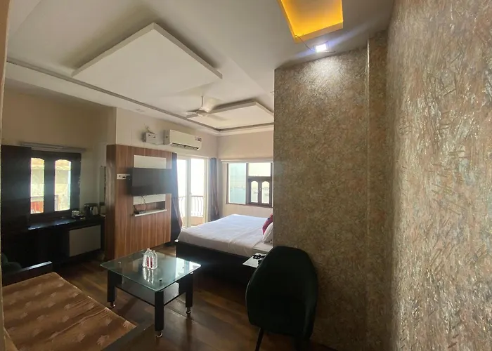 Hotel Sita Palace On Heritage Ghats Of Benaras