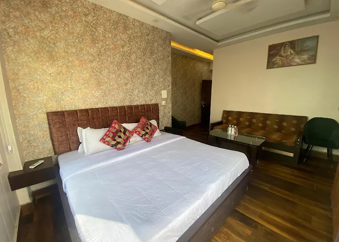 Hotel Sita Palace On Heritage Ghats Of Benaras