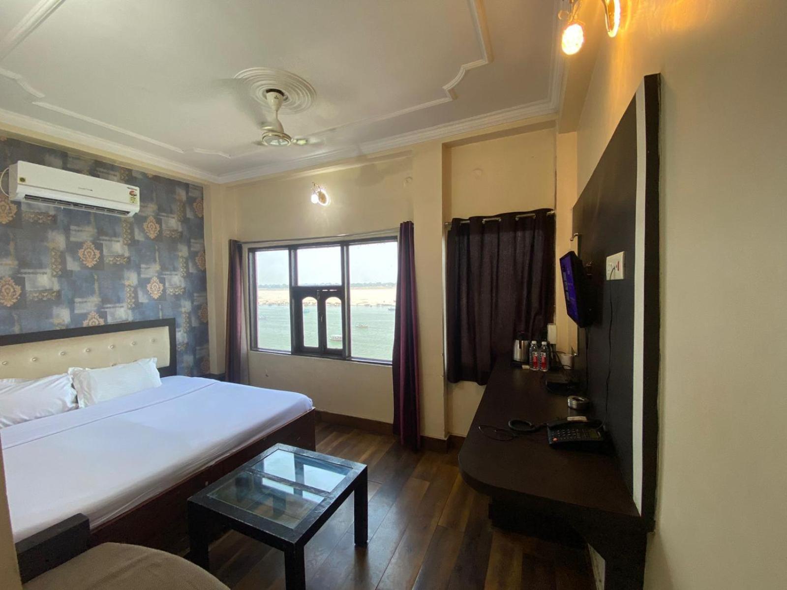 Sita Palace On Heritage Ghats Of Benaras