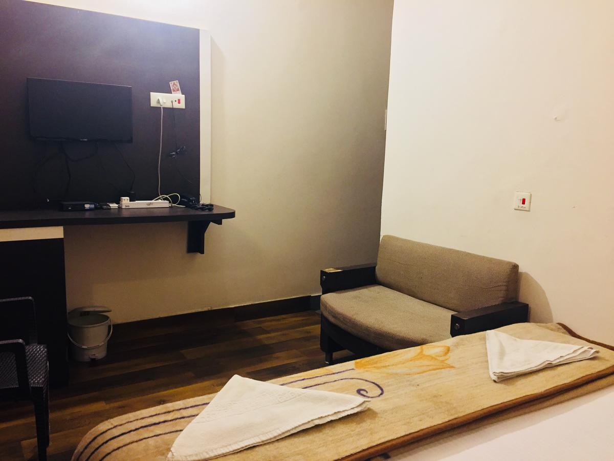 Sita Palace On Heritage Ghats Of Benaras 3*
