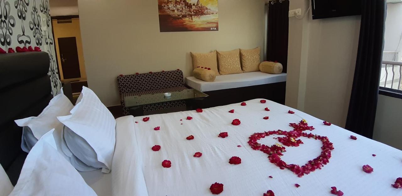 Sita Palace On Heritage Ghats Of Benaras Hotel 3*
