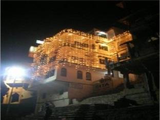 Sita Palace On Heritage Ghats Of Benaras Hotel