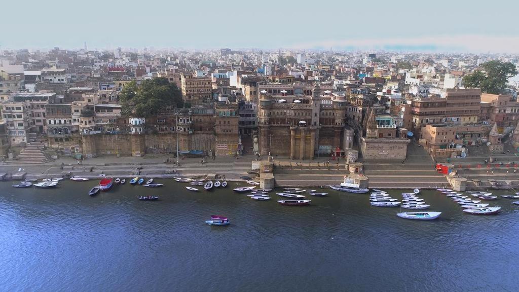 Hotel Sita Palace On Heritage Ghats Of Benaras 3*